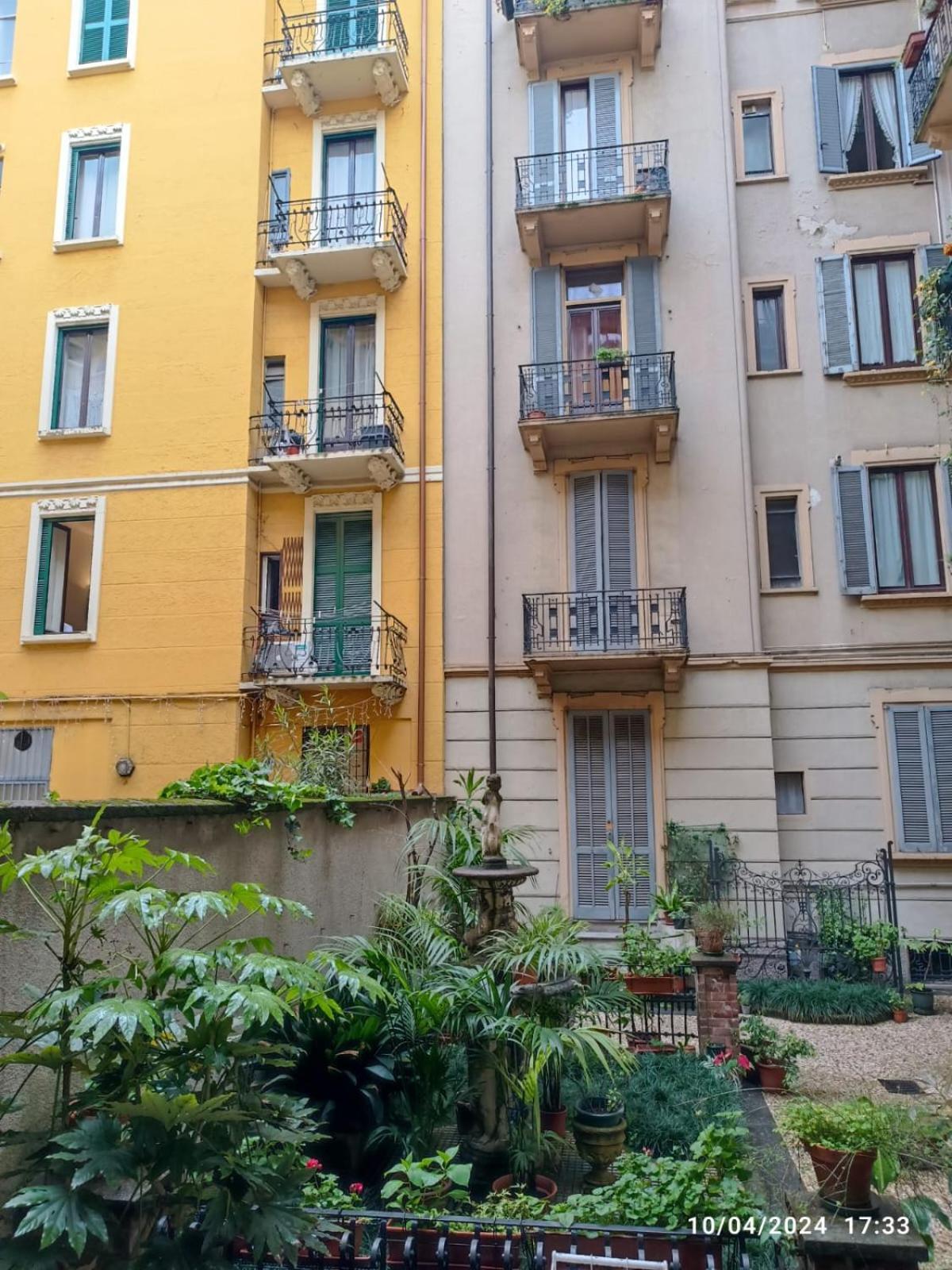 Be-C0 Centrale New Double Suite Milan Bagian luar foto